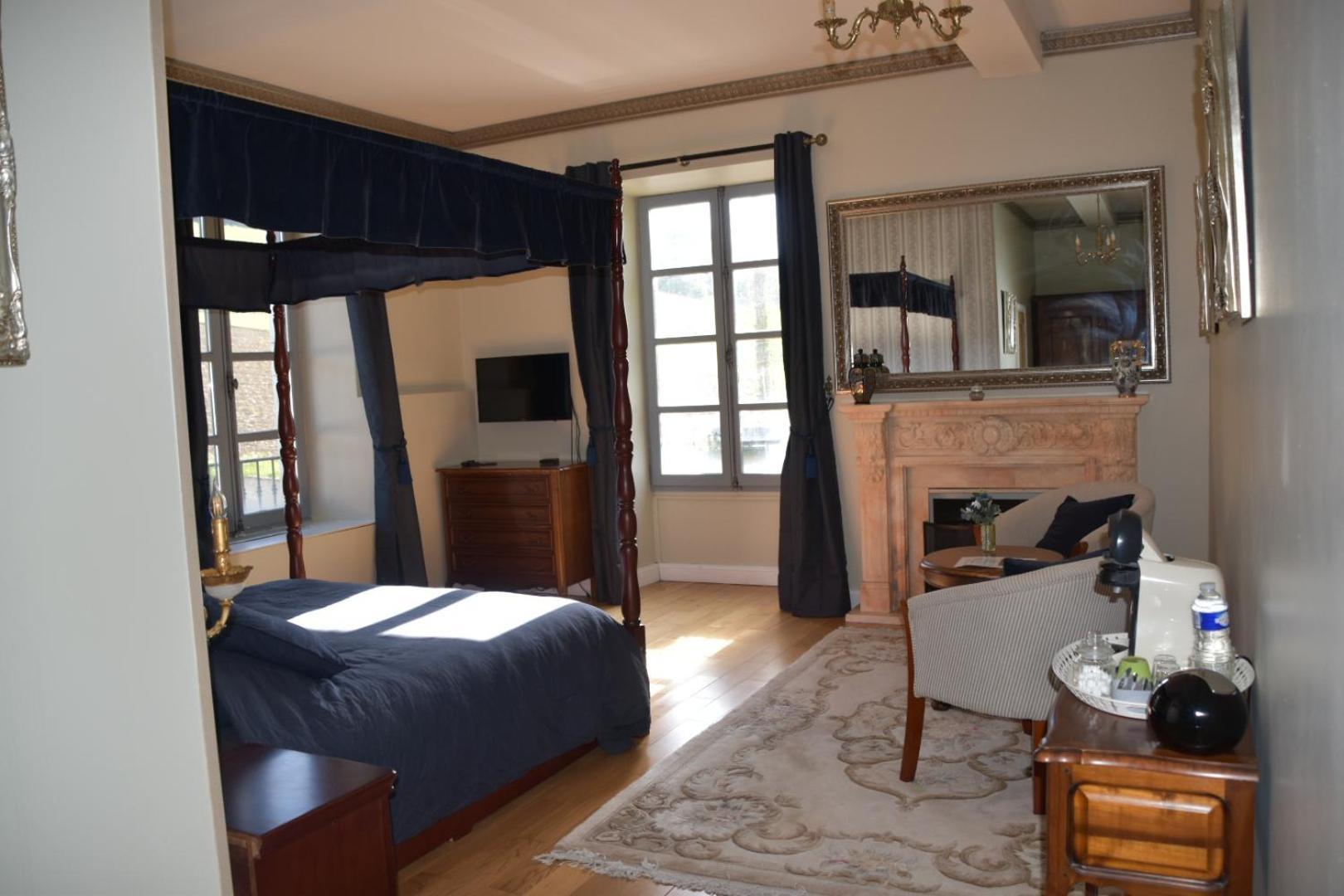 Chateau Roquehort Avec Ev Recharge Point 22Kw Monein Dış mekan fotoğraf
