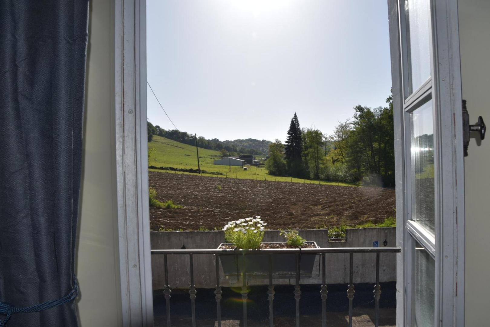 Chateau Roquehort Avec Ev Recharge Point 22Kw Monein Dış mekan fotoğraf