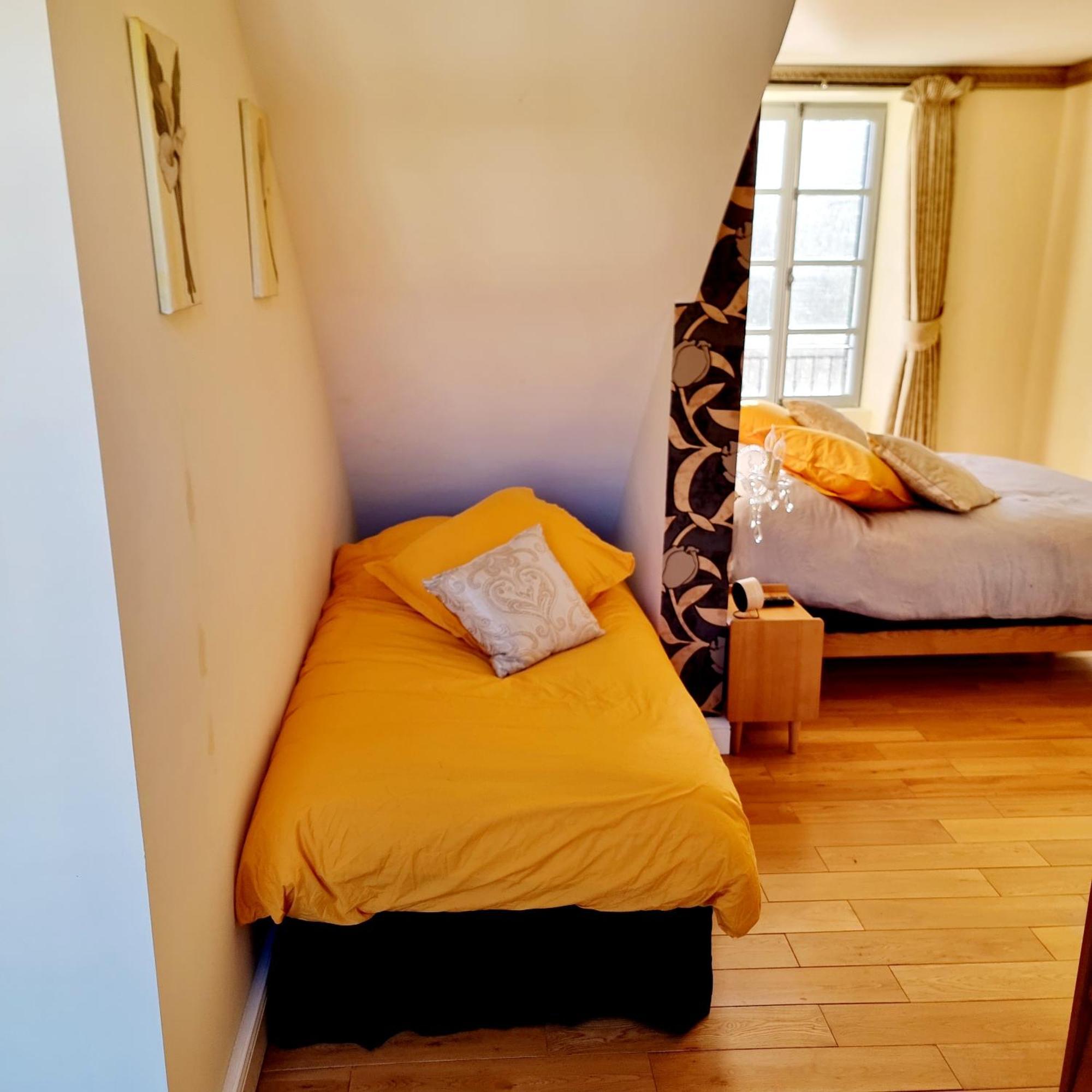 Chateau Roquehort Avec Ev Recharge Point 22Kw Monein Oda fotoğraf